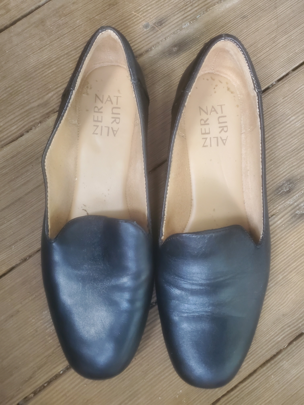 Naturalizer Black Leather Slip-On Flats For Women